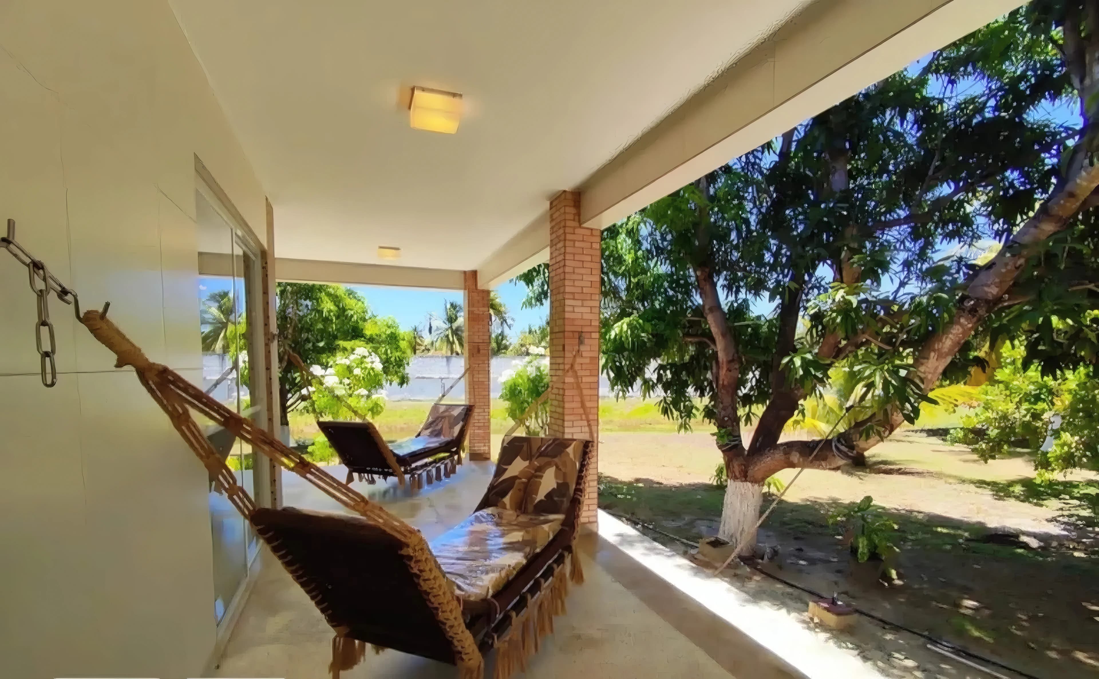 Casa 7/4 com piscina na praia 5 suítes