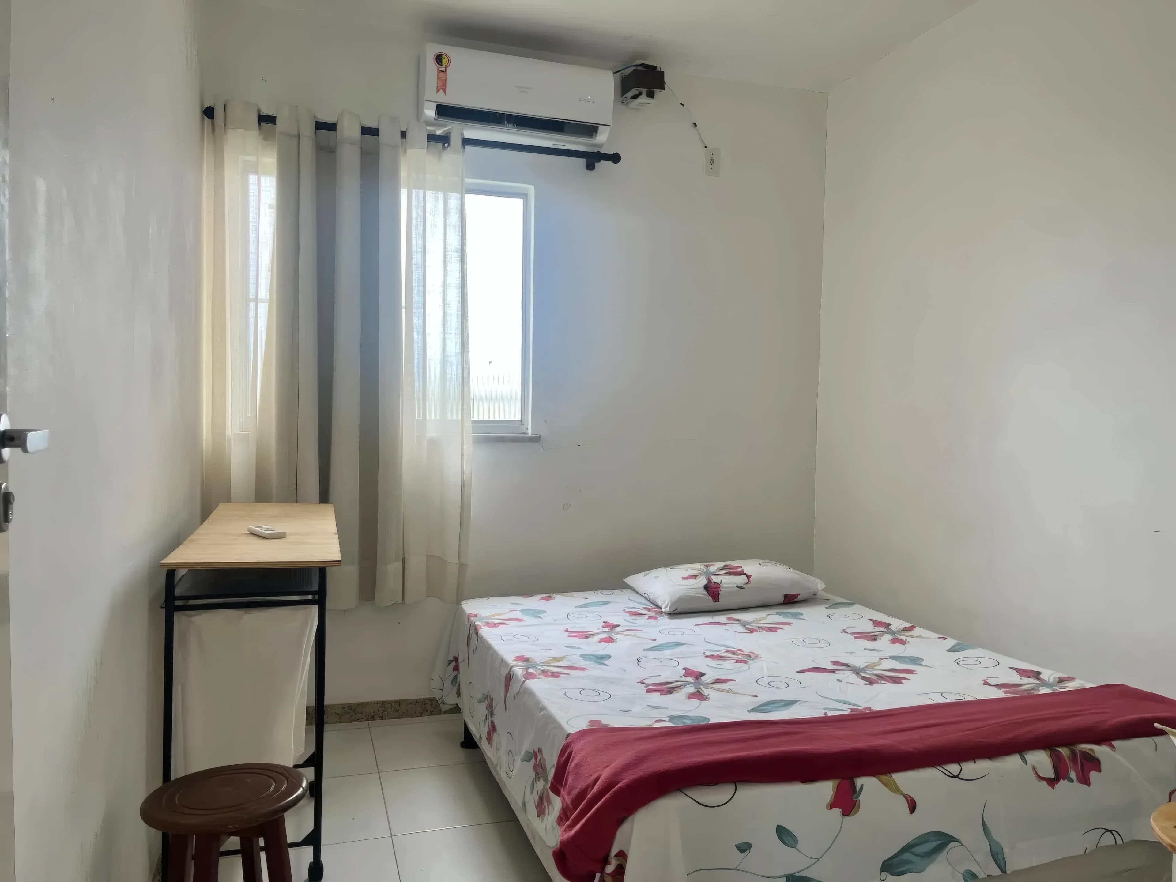 Apartamento 3/4 ótima localização, Quarto