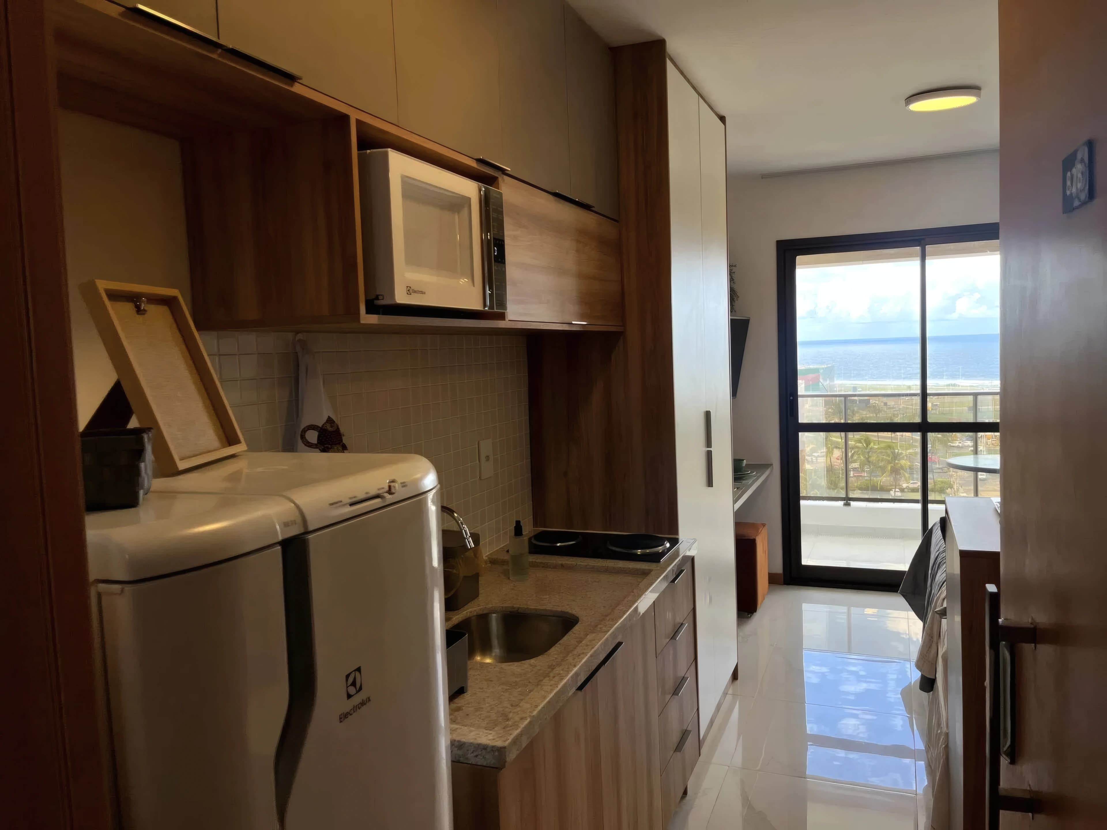 Studio-Sea View/Air-Conditioned/Balcony/Smart TV