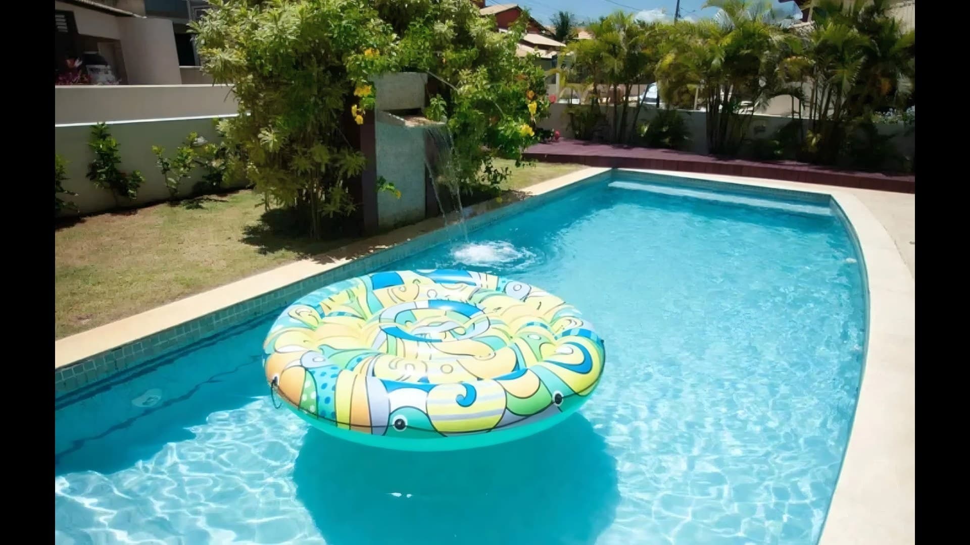 Casa 5/4 piscina cond beira-mar!